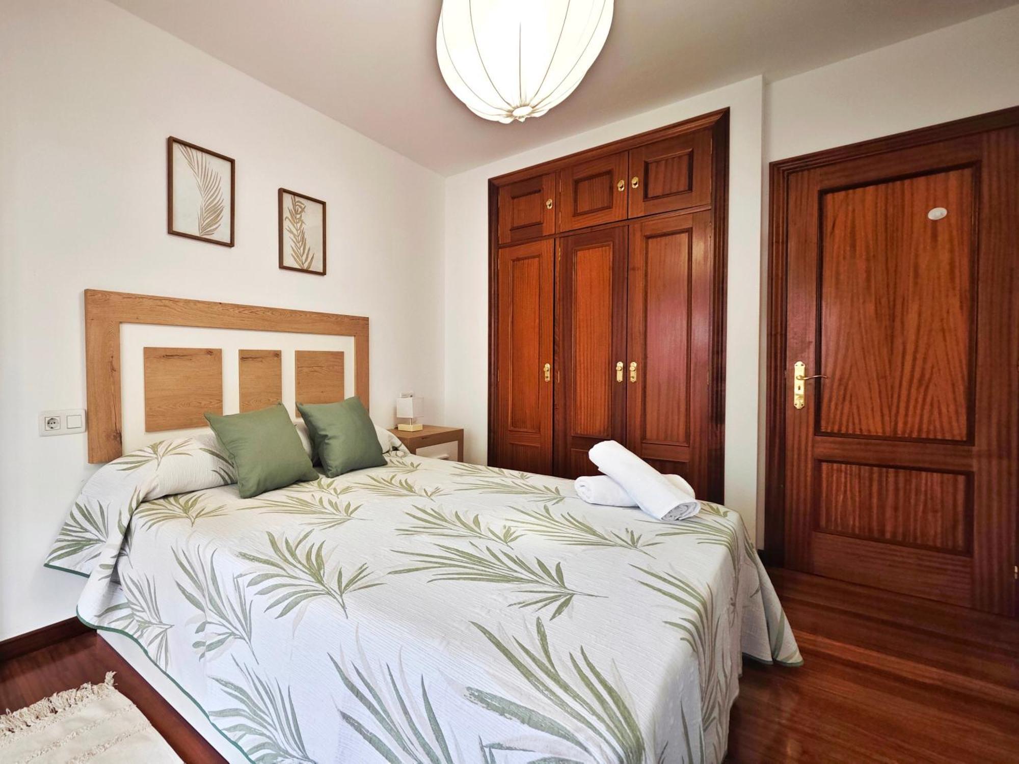 Apartamento Piso Centrico Santiago De Compostela Con Amplia Terraza Exterior foto